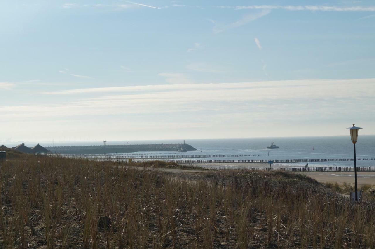 Penthouse Windkracht 10 Aan Het Strand Van Cadzand Exterior photo